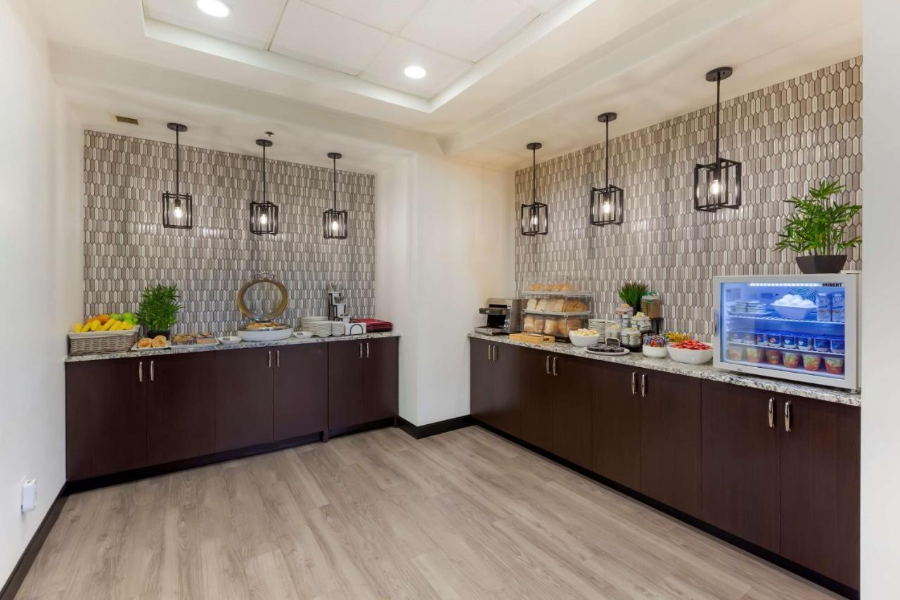 Best Western Premier Northwood Hotel Timmins Eksteriør billede