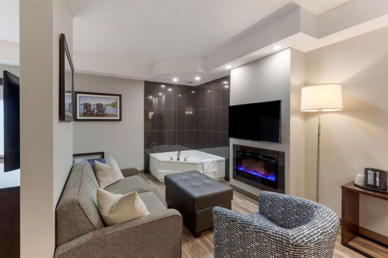 Best Western Premier Northwood Hotel Timmins Eksteriør billede