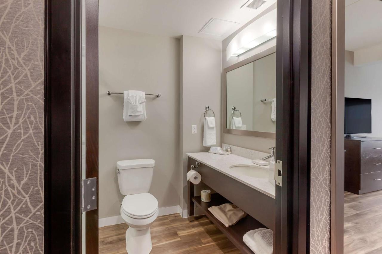 Best Western Premier Northwood Hotel Timmins Eksteriør billede